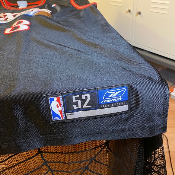 Allen Iverson 76ers 2001-02 Jersey - Picture 3 of 3